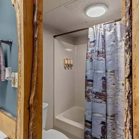 Stonegate Lodge 2 Queen Beds Fast Wifi 50