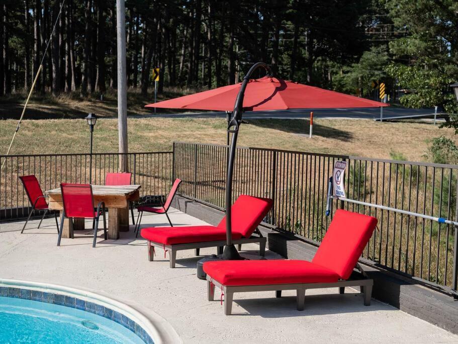 Stonegate 2 Queen Beds Fast Wifi 50